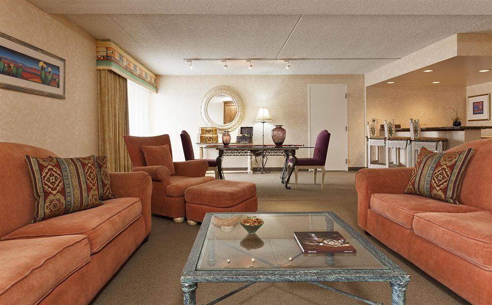 The Mccormick Scottsdale Hotel Room photo